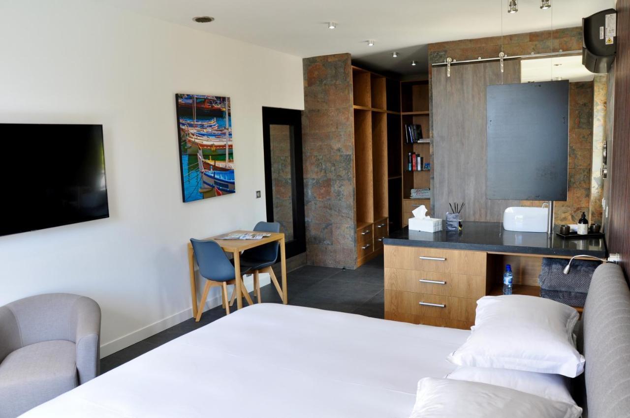 The Address Cassis Hotel Екстериор снимка